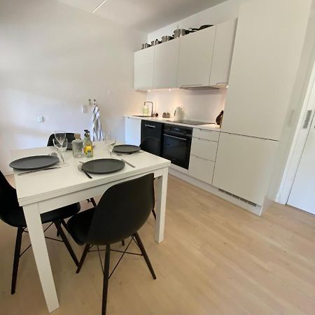 Central Copenhagen Apt With Balcony, Free Parking W Elevator Copenhaga Exterior foto